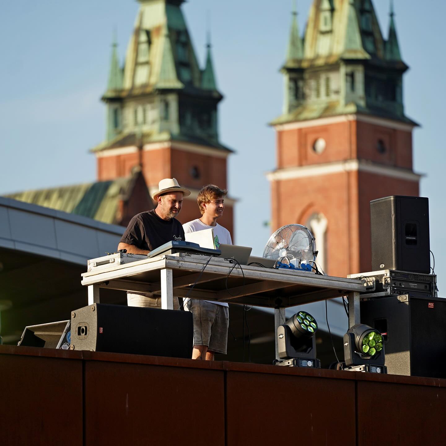 plik foto id: 1407592176